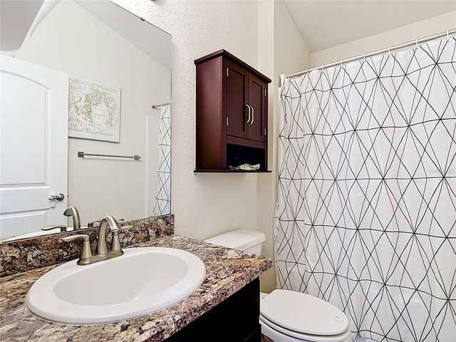 818 LANDMARK HILLS DRIVE, Haines City, FL 33844