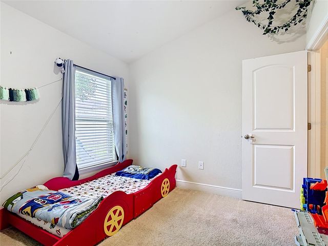 818 LANDMARK HILLS DRIVE, Haines City, FL 33844