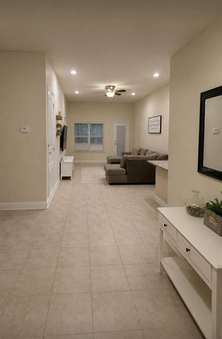818 LANDMARK HILLS DRIVE, Haines City, FL 33844