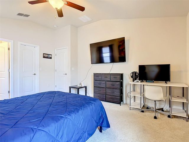 818 LANDMARK HILLS DRIVE, Haines City, FL 33844