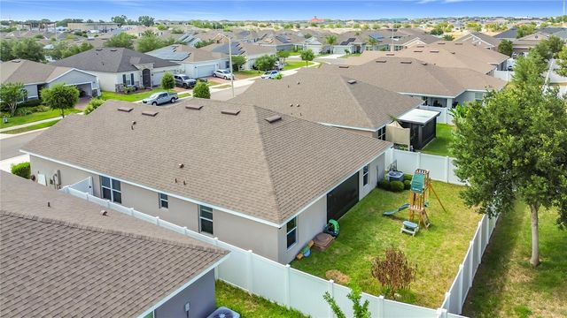 818 LANDMARK HILLS DRIVE, Haines City, FL 33844
