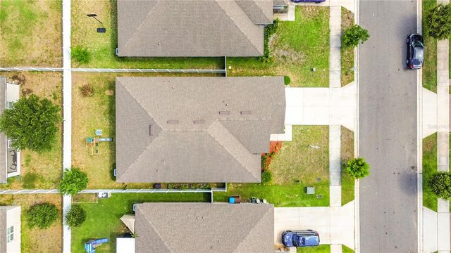 818 LANDMARK HILLS DRIVE, Haines City, FL 33844