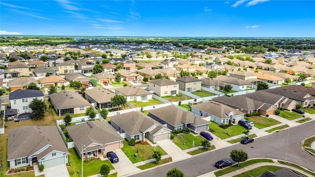 818 LANDMARK HILLS DRIVE, Haines City, FL 33844