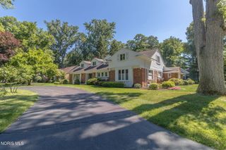 3244 Shakespeare Lane, Toledo, OH 43615