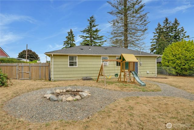 918 E 52nd Street, Tacoma, WA 98404