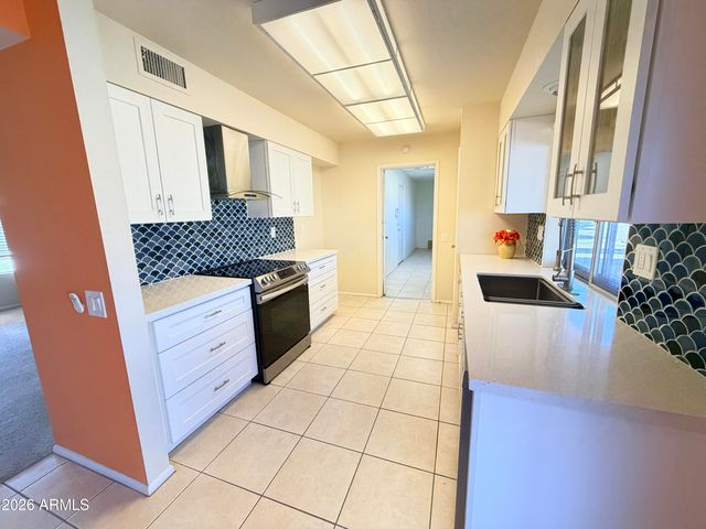 16813 N ORCHARD HILLS Drive, Sun City, AZ 85351