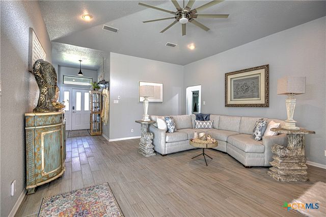 1668 Jamie, Belton, TX 76513