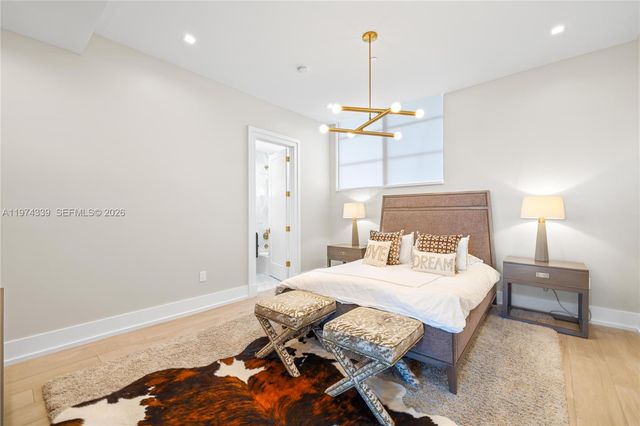 7934 W Drive 501 501, North Bay Village, FL 33141