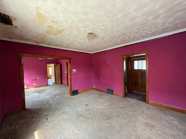 624 S 19th Avenue, Maywood, IL 60153