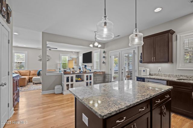 200 Abaco Drive, Cedar Point, NC 28584