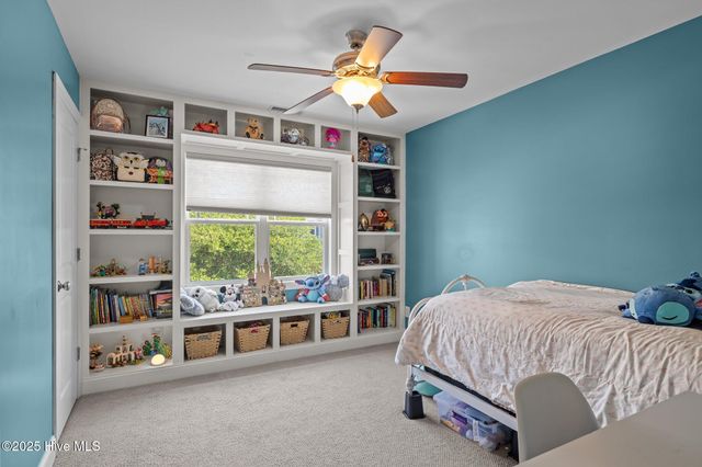 200 Abaco Drive, Cedar Point, NC 28584