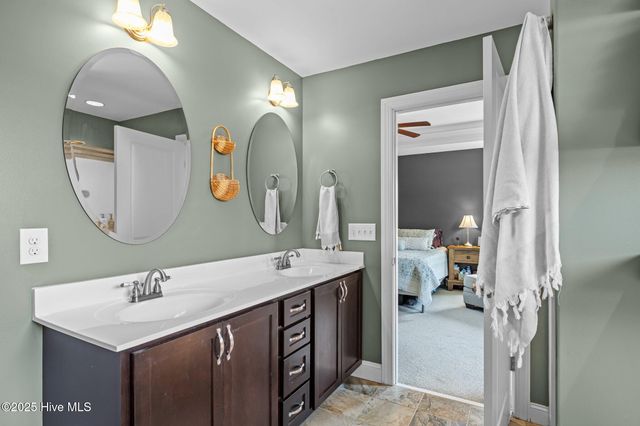 200 Abaco Drive, Cedar Point, NC 28584