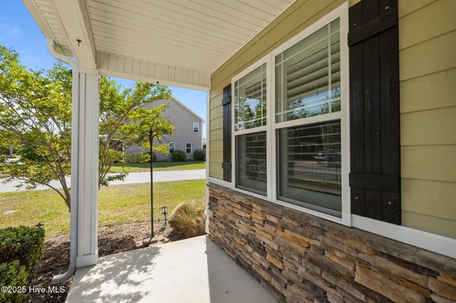 200 Abaco Drive, Cedar Point, NC 28584