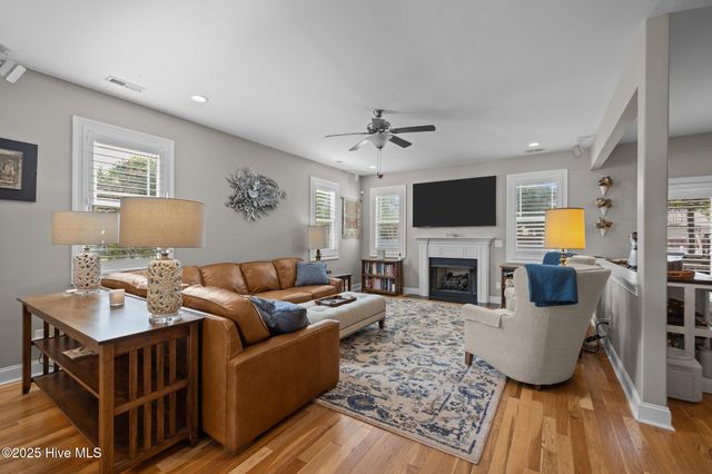 200 Abaco Drive, Cedar Point, NC 28584