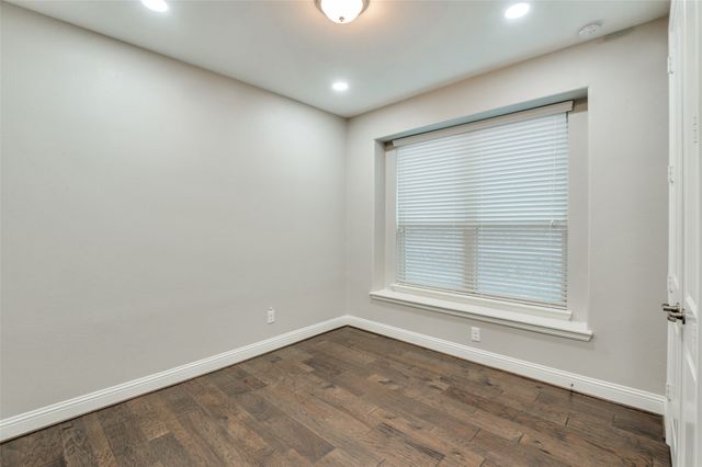 8042 Acoma Lane, Dallas, TX 75252