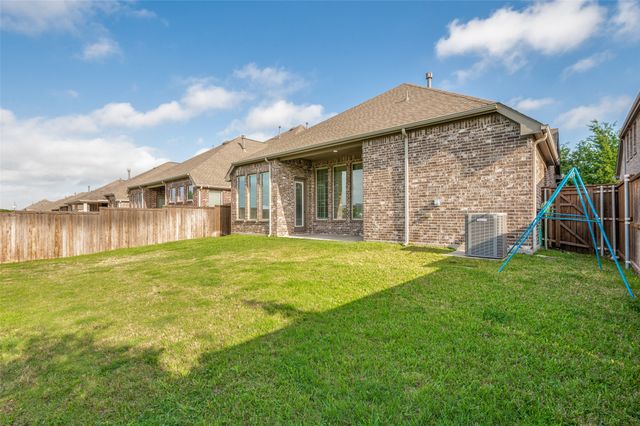 8042 Acoma Lane, Dallas, TX 75252