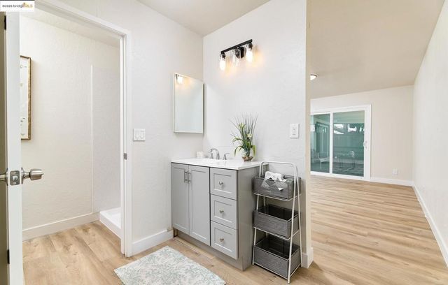 2117 Lopez Dr, Antioch, CA 94509