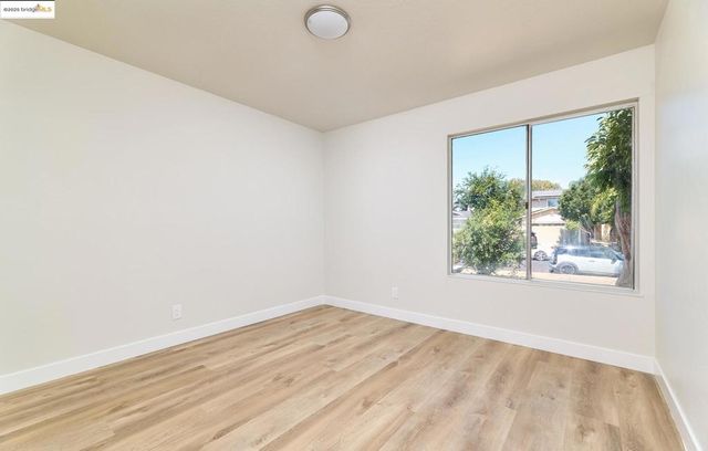 2117 Lopez Dr, Antioch, CA 94509