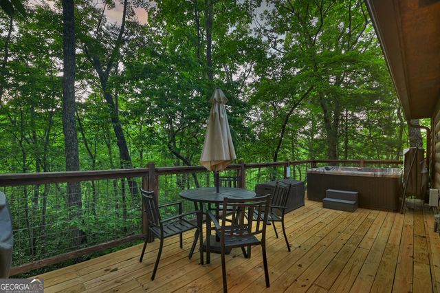 932 Granny Branch, Blue Ridge, GA 30513