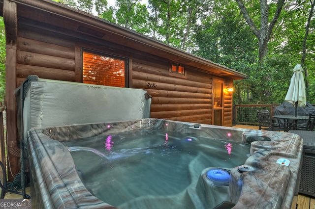 932 Granny Branch, Blue Ridge, GA 30513