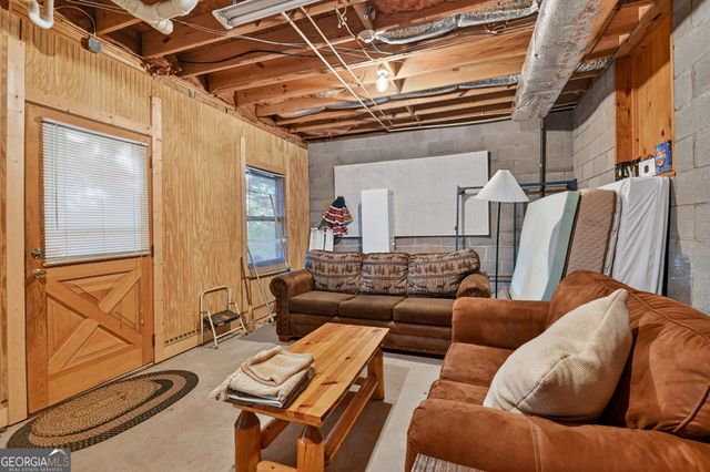932 Granny Branch, Blue Ridge, GA 30513