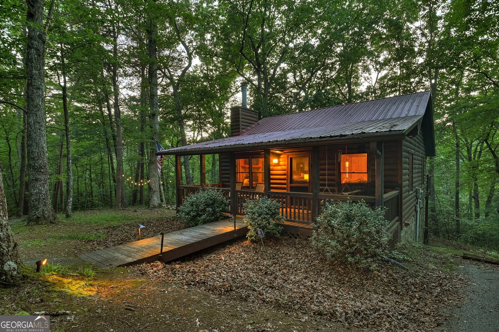 932 Granny Branch, Blue Ridge, GA 30513