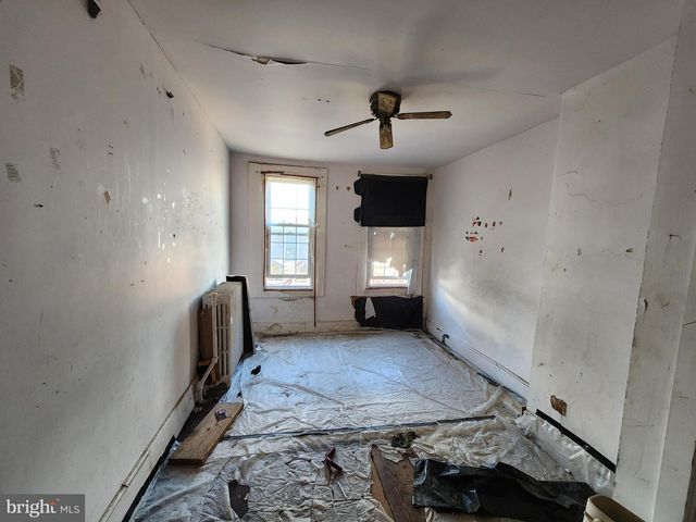 2304 AVALON AVE, Baltimore, MD 21217