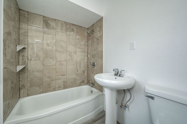 1112 Fremont Street, Des Moines, IA 50316