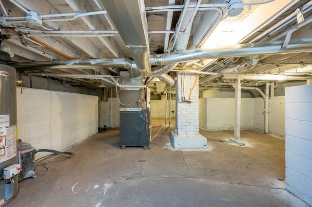 1112 Fremont Street, Des Moines, IA 50316