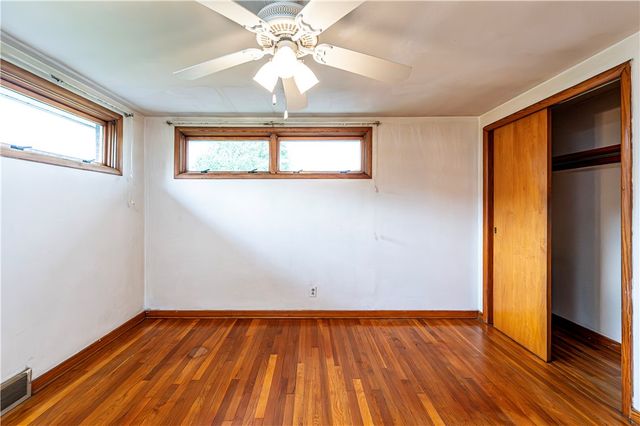 13740 Ridge Rd, Irwin, PA 15642