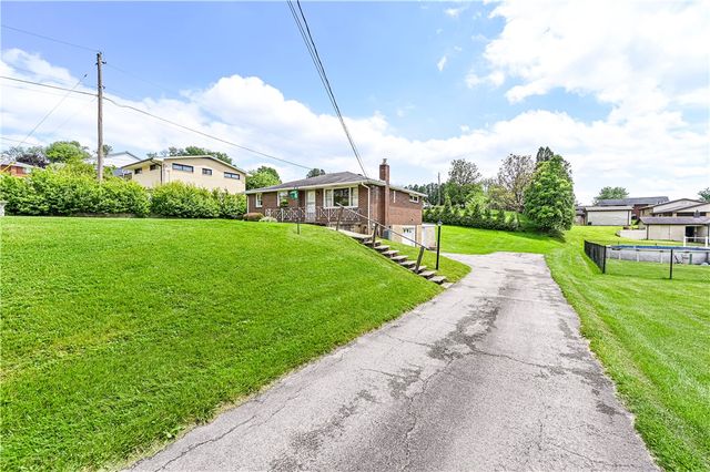 13740 Ridge Rd, Irwin, PA 15642