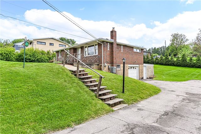 13740 Ridge Rd, Irwin, PA 15642