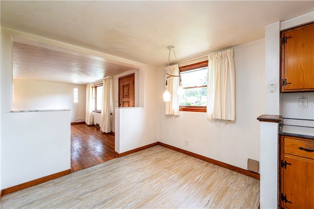 13740 Ridge Rd, Irwin, PA 15642