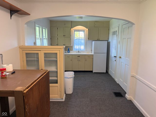 2109 E 99th Street, Carmel, IN 46280