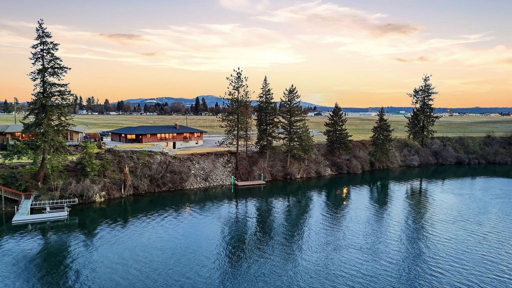 7211 E South River Way Ave, Spokane, WA 99212 photo 2