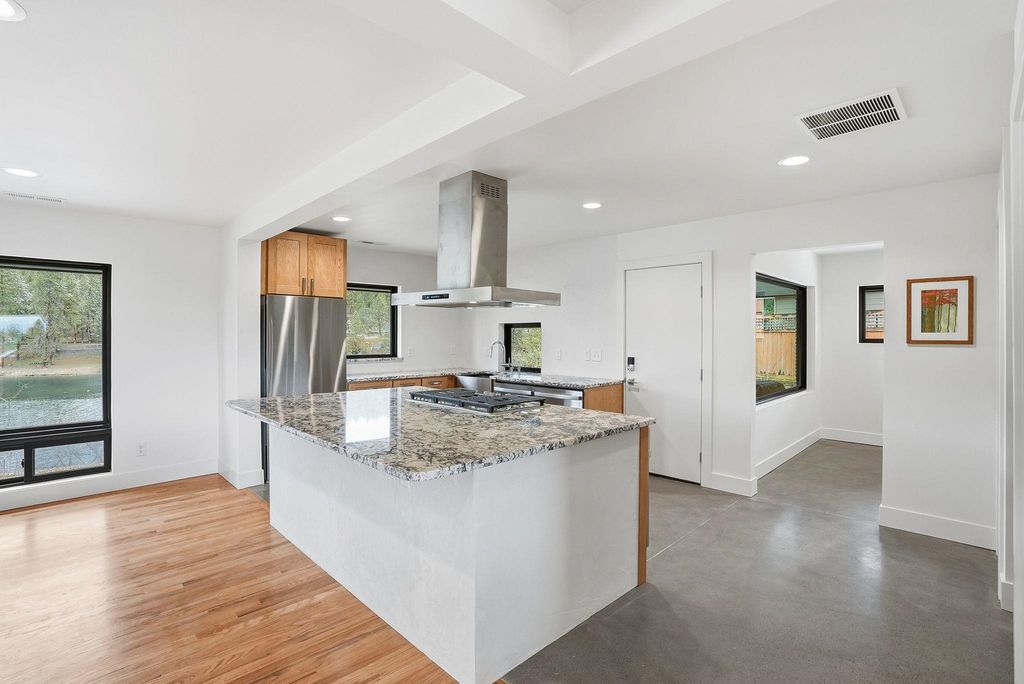 7211 E South River Way Ave, Spokane, WA 99212 photo 15