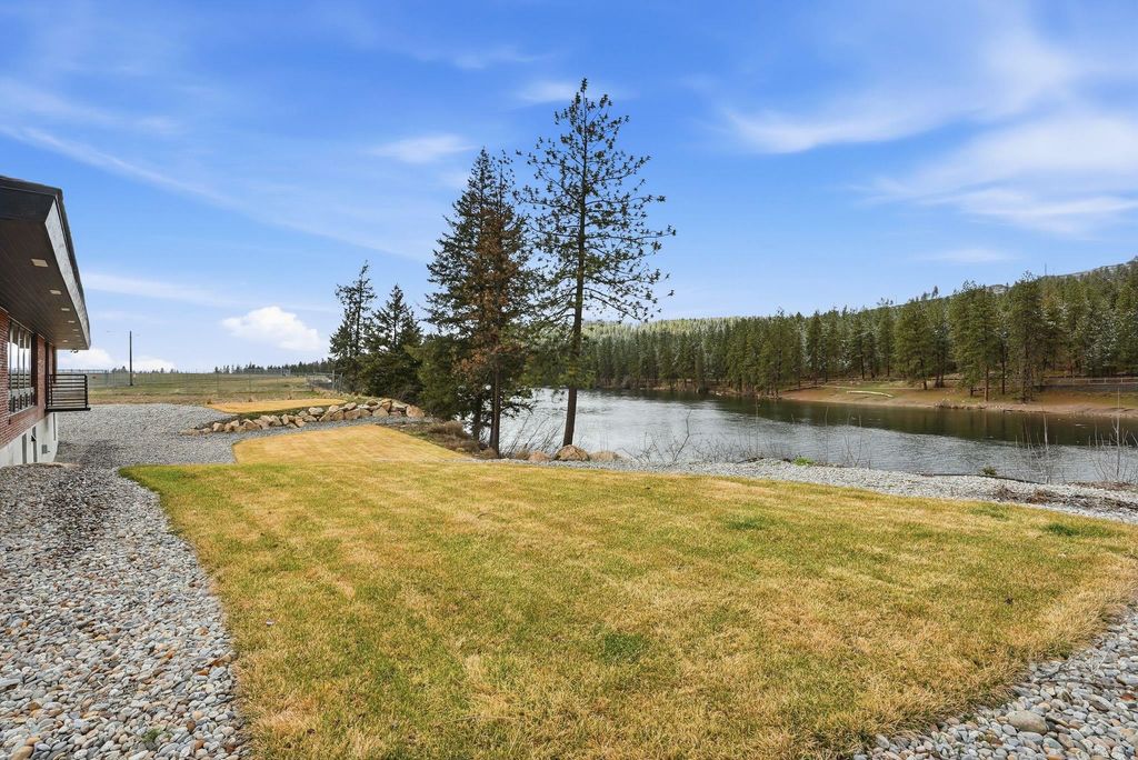 7211 E South River Way Ave, Spokane, WA 99212 photo 41