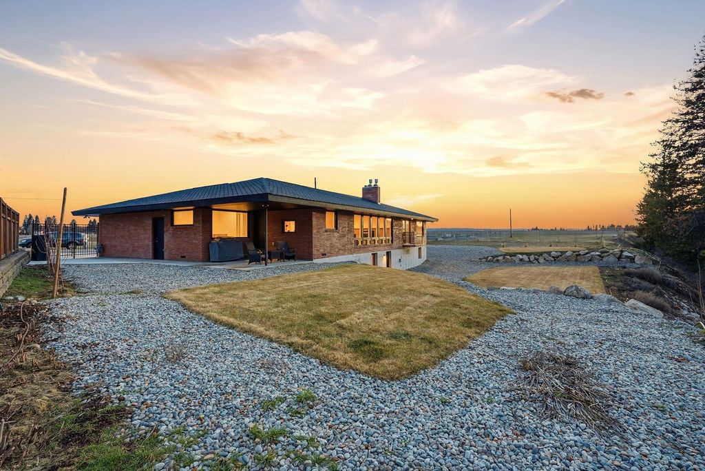 7211 E South River Way Ave, Spokane, WA 99212 photo 43