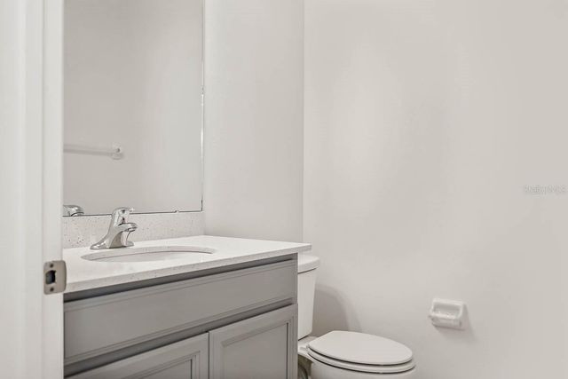 5806 SPOTTED HARRIER WAY, Lithia, FL 33547