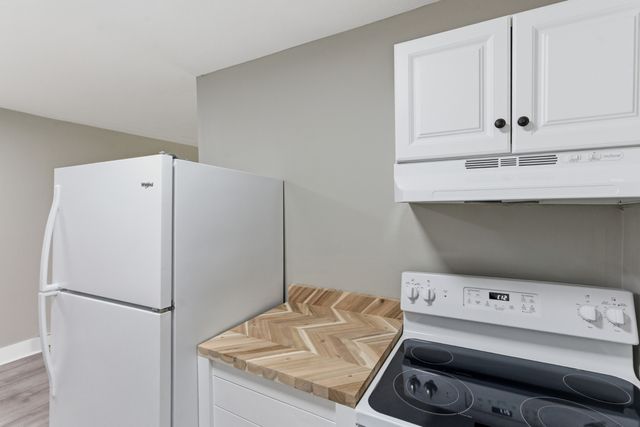 550 Harding Pl Apt F121, Nashville, TN 37211