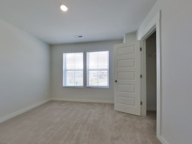 372 Park Glen Dr, Mount Juliet, TN 37122