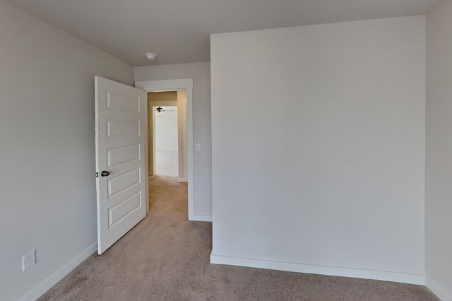 372 Park Glen Dr, Mount Juliet, TN 37122
