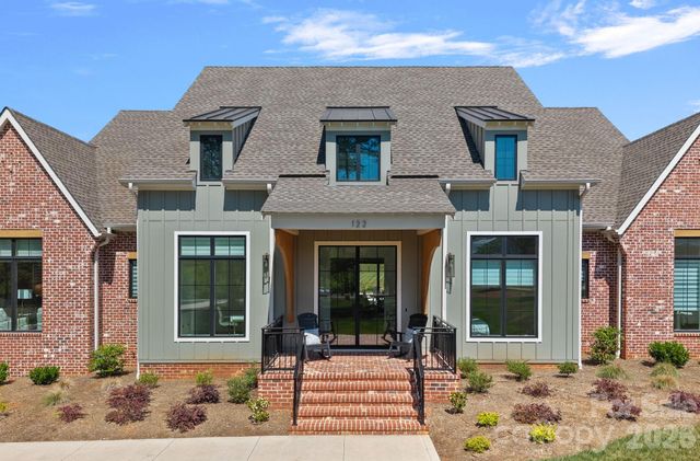 122 Quail Ridge Drive, Mooresville, NC 28117