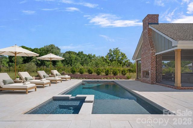 122 Quail Ridge Drive, Mooresville, NC 28117