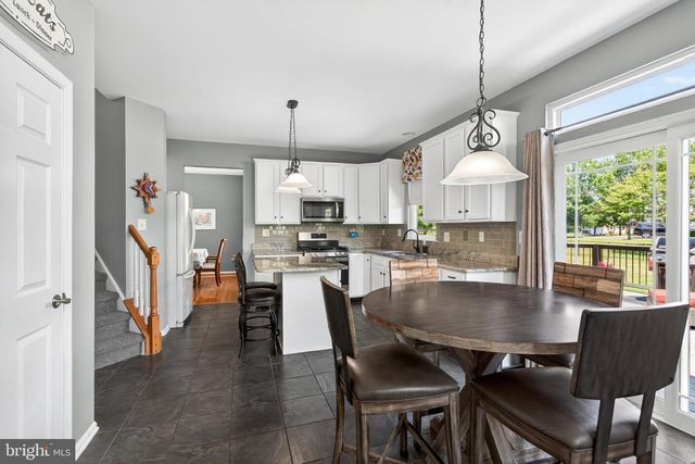 46 BASSWOOD CT, Collegeville, PA 19426