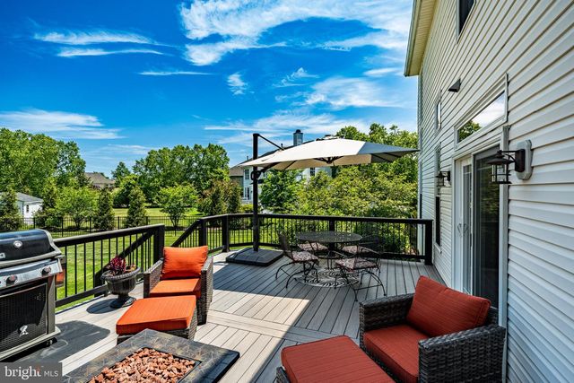 46 BASSWOOD CT, Collegeville, PA 19426