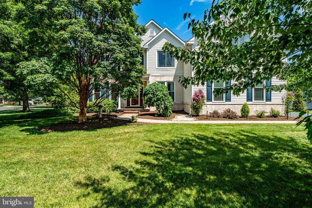 46 BASSWOOD CT, Collegeville, PA 19426