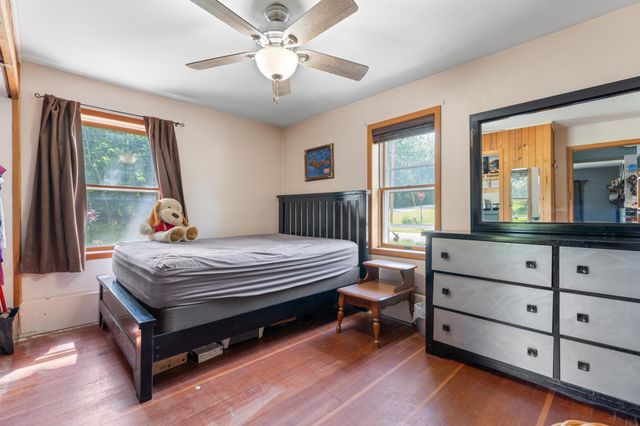 10 9th Avenue NW, Oronoco, MN 55960