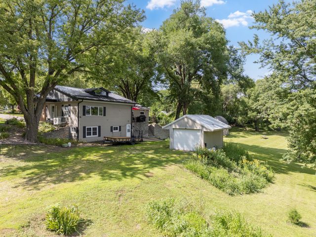 10 9th Avenue NW, Oronoco, MN 55960