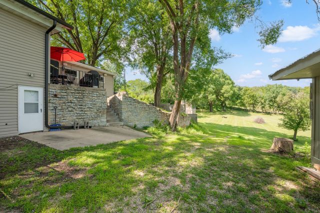 10 9th Avenue NW, Oronoco, MN 55960